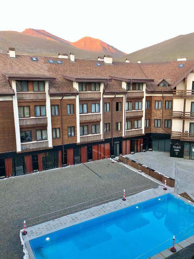 Gvc 315 Atrium New Gudauri Apartamento Exterior foto